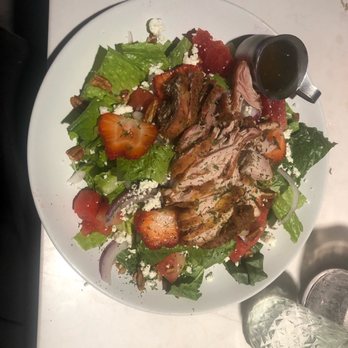 7th + Grove - Pleasure Principle Salad with seared chicken - Southern Near Me - Tampa, Florida