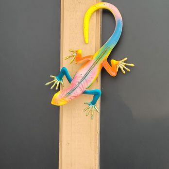 La Fiesta - a colorful lizard on a door - Mexican Near Me - Maumee, Ohio La Fiesta - a colorful lizard on a door - Mexican Near Me - Maumee, Ohio