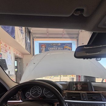 Take 5 Oil Change - Bay - Oil Change Stations Near Me - Tucson, Arizona Take 5 Oil Change - Bay - Oil Change Stations Near Me - Tucson, Arizona