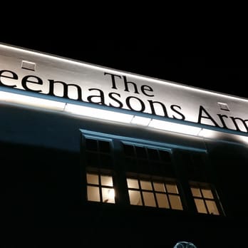 The Freemasons Arms - British Near Me - London, XGL