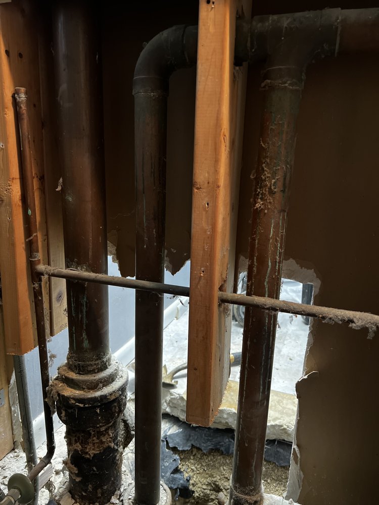 Slide of Alienplumbingandsewer