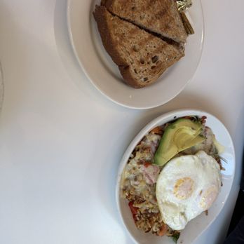 Ed Debevic's - Hippee skillet - Breakfast & Brunch Near Me - Chicago, Illinois Ed Debevic's - Hippee skillet - Breakfast & Brunch Near Me - Chicago, Illinois