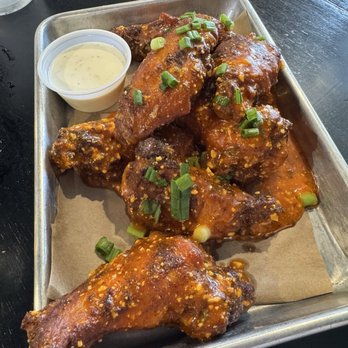 TUPPS Brewery - Wings, they're good (very wet, though)! - Breweries Near Me - McKinney, Texas TUPPS Brewery - Wings, they're good (very wet, though)! - Breweries Near Me - McKinney, Texas