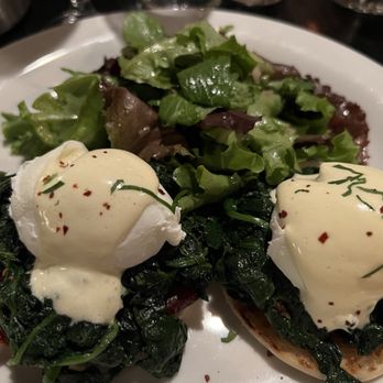 Parker & Quinn - Eggs Benedict - New American Near Me - New York, New York Parker & Quinn - Eggs Benedict - New American Near Me - New York, New York