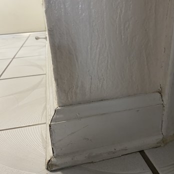 Fountain Beach Resort - dirty walls/floors - Resorts Near Me - Daytona Beach, Florida Fountain Beach Resort - dirty walls/floors - Resorts Near Me - Daytona Beach, Florida