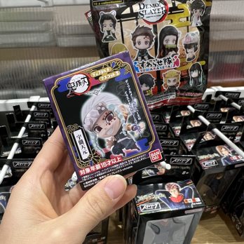 Miniso - Uzui Demon Slayer action figure - Department Stores Near Me - Las Vegas, Nevada