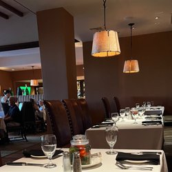 Bob's Steak & Chop House - Corner private table