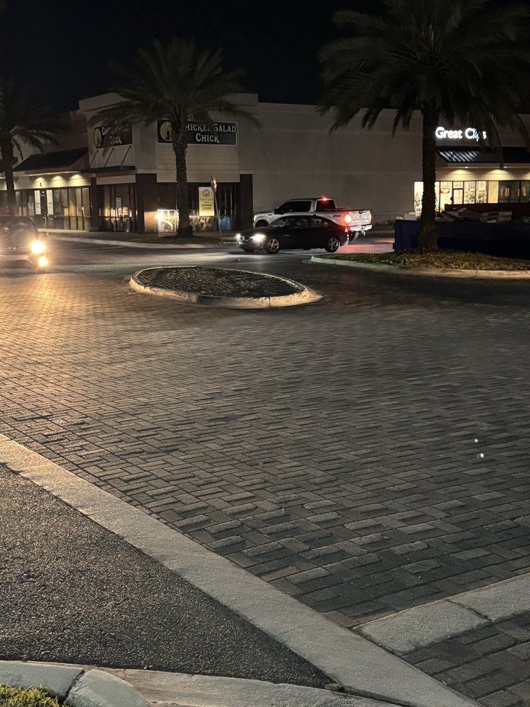 Roosevelt Square Image