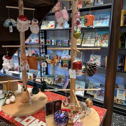 The Wolfsonian Design Store + Cafe - X-mas Ornaments
