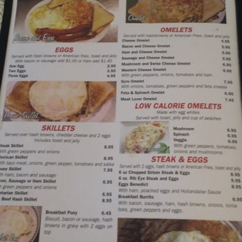 Highland Diner - Diners Near Me - Highland, Illinois