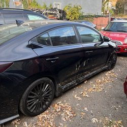 Stiloski's Automotive - Different angle