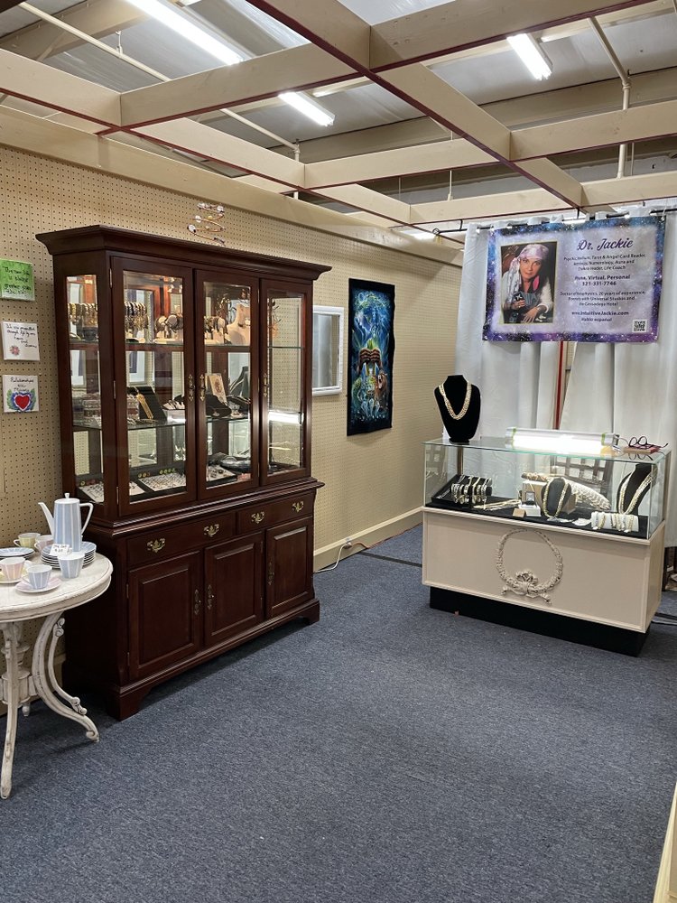 Social spots from Jackie, Psychic-Medium