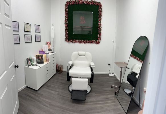 Weight loss Injections - Weight loss injections are a form of medication that can help individuals achieve their weight loss goals more effectively.