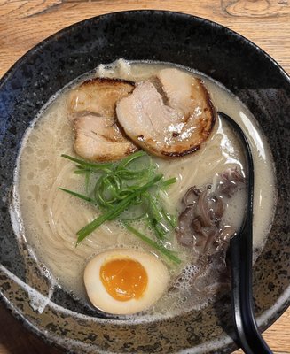 MOMO Ramen by null