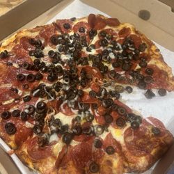 Michelangelo's Italian Restaurant & Lounge - Pepperoni and olive