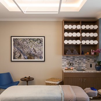 Hibiscus Spa - One of our 7 treatment rooms, although it's usually much darker in here! - Day Spas Near Me - Clearwater, Florida