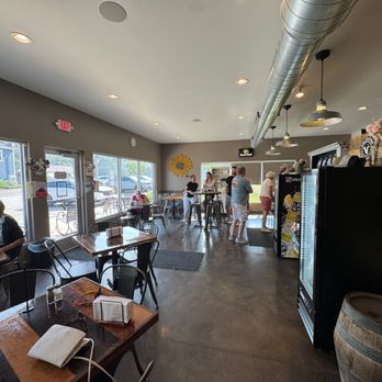 Mill Street Cafe - Coffee & Tea Near Me - Hartland, Wisconsin Mill Street Cafe - Coffee & Tea Near Me - Hartland, Wisconsin