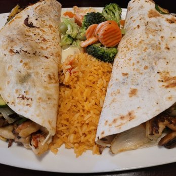 Los Tres Amigos - Quesadillas Del Mar - 2 eight inch tortillas - one shrimp and one crab. Amazing! - Mexican Near Me - Howell, Michigan Los Tres Amigos - Quesadillas Del Mar - 2 eight inch tortillas - one shrimp and one crab. Amazing! - Mexican Near Me - Howell, Michigan