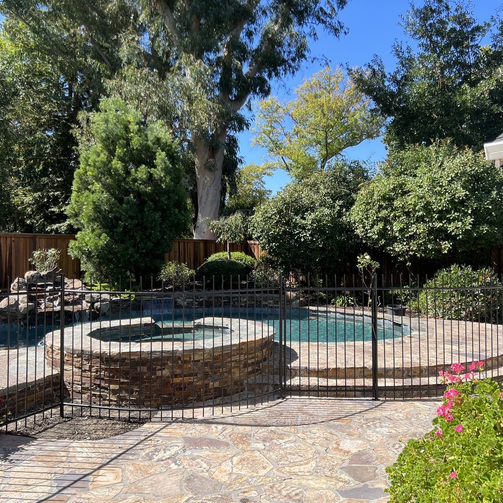 Chairez Fencing - Pool fence - Fences & Gates Near Me Chairez Fencing - Pool fence - Fences & Gates Near Me
