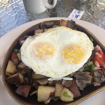 Point Loma Cafe - American skillet so yummy - Breakfast & Brunch Near Me - San Diego, California Point Loma Cafe - American skillet so yummy - Breakfast & Brunch Near Me - San Diego, California