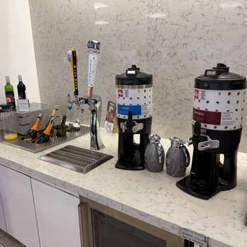United Club - Airport Lounges Near Me - Atlanta, Georgia United Club - Airport Lounges Near Me - Atlanta, Georgia