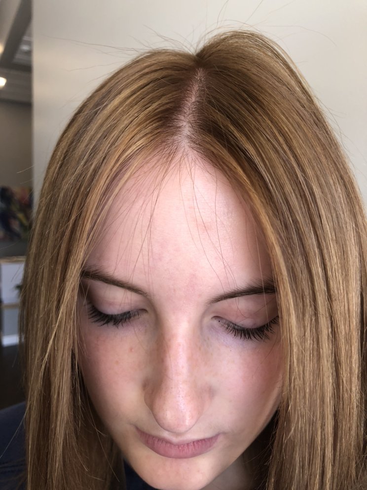 Glow Salon By Brittany Conner Logo