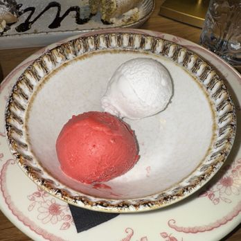 Giostra By Fabio Viviani - Sorbetto - Italian Near Me - South Barrington, Illinois