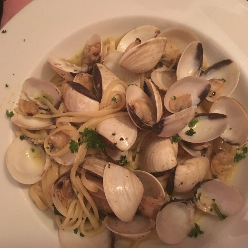 Café Trastevere - Linguine and clam sauce. #pasta - Italian Near Me - Orlando, Florida Café Trastevere - Linguine and clam sauce. #pasta - Italian Near Me - Orlando, Florida