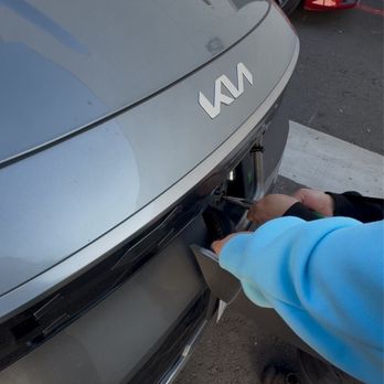 Serramonte Kia - I had to demand and assist in the removal - Car Dealers Near Me - Colma, California Serramonte Kia - I had to demand and assist in the removal - Car Dealers Near Me - Colma, California