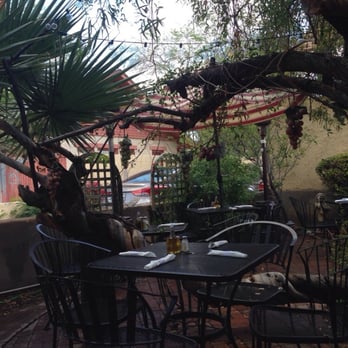 Cibo - Cute outdoor patio - Pizza Near Me - Phoenix, Arizona Cibo - Cute outdoor patio - Pizza Near Me - Phoenix, Arizona