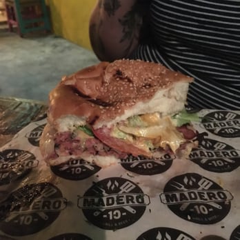 Madero 10 - Burger is bigger than anticipated! - American Near Me - Comala, COL Madero 10 - Burger is bigger than anticipated! - American Near Me - Comala, COL