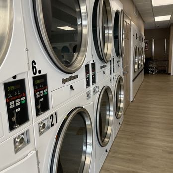 The Laundry Basket - There's a working sink as well - Laundromat Near Me - Alexandria, Minnesota The Laundry Basket - There's a working sink as well - Laundromat Near Me - Alexandria, Minnesota