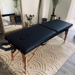 Vanessa Reiki Healing - Let me hold space for you to reconnect to yourself.