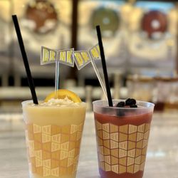 Drnk - Tropical batida + concord crush. both slapped. IG: @parkmunchies