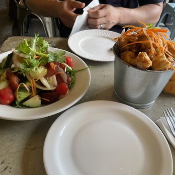 Thailand's Center Point - Thai Near Me - Woodside, New York