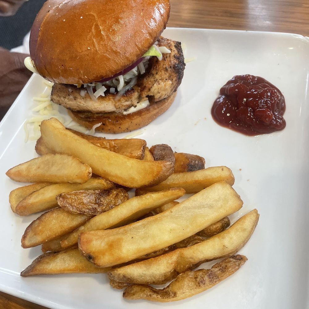 The Munch Factory - Grilled Chicken Sandwich Lunch - Seafood Near Me - New Orleans, Louisiana The Munch Factory - Grilled Chicken Sandwich Lunch - Seafood Near Me - New Orleans, Louisiana