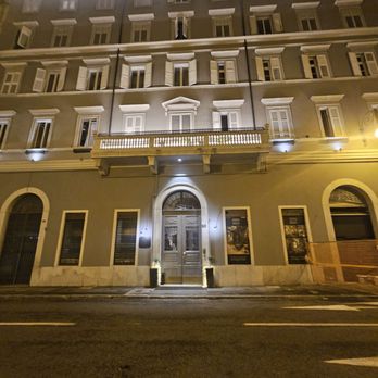 Forvm Boutique Hotel - Hotels & Travel Near Me - Trieste, TS