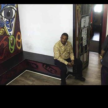 De Ultimate Tattoo & Piercing - De Ultimate Tattoo Piercing, De Ultimate Tire, De Ultimate Hair, De Ranch Restaurant Owner - Tattoo Near Me - Cheverly, Maryland