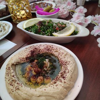 Jafra Mediterranean Restaurant - Hummus, tabbouleh - Mediterranean Near Me - St. Peters, Missouri Jafra Mediterranean Restaurant - Hummus, tabbouleh - Mediterranean Near Me - St. Peters, Missouri