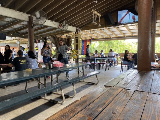 JH Carne En Vara a la Llanera by null