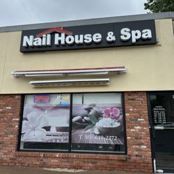 Nail House & Spa