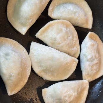 Omega Mandoo House - Pan frying Mandu - Korean Near Me - Honolulu, Hawaii