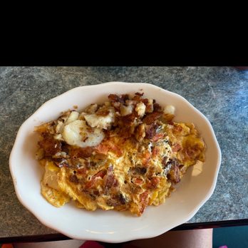 Bob's Restaurant - Bacon, tomato and Swiss omelette. - Breakfast & Brunch Near Me - Hudson, New York