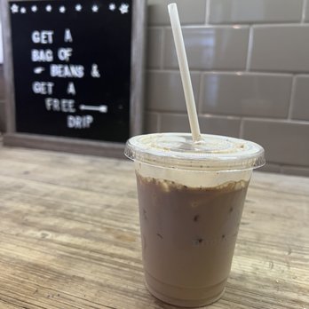 Buddy Brew Coffee - Sarasota - Iced Caramel Flat White with Cinnamon. - Coffee & Tea Near Me - Sarasota, Florida
