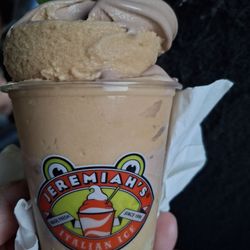 Bday Freebie - caffe latte with chocolate gelati
