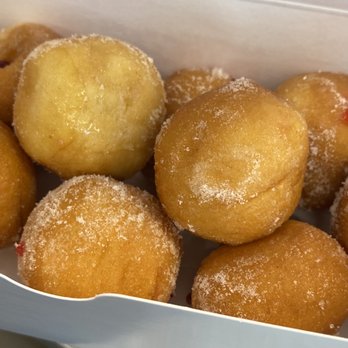 Dunkin' - Munchkins - Coffee & Tea Near Me - Hayward, California Dunkin' - Munchkins - Coffee & Tea Near Me - Hayward, California