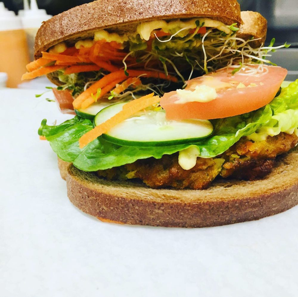 SMOOTHIE JUNGLE CAFE 102 Photos & 25 Reviews 924 NE 62nd St