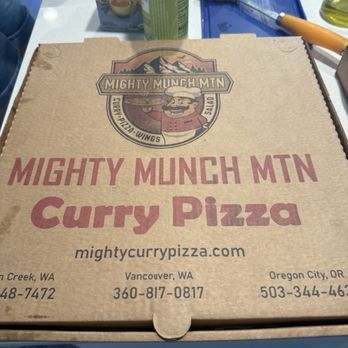 Mighty Munch Mtn Curry Pizza - The large box - Pizza Near Me - Vancouver, Washington Mighty Munch Mtn Curry Pizza - The large box - Pizza Near Me - Vancouver, Washington