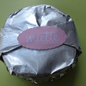 Miette - Crème Fraîche Ice Cream Sandwich 2013-04-07 - Bakeries Near Me - Oakland, California Miette - Crème Fraîche Ice Cream Sandwich 2013-04-07 - Bakeries Near Me - Oakland, California