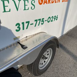 Eve’s Garden Deli